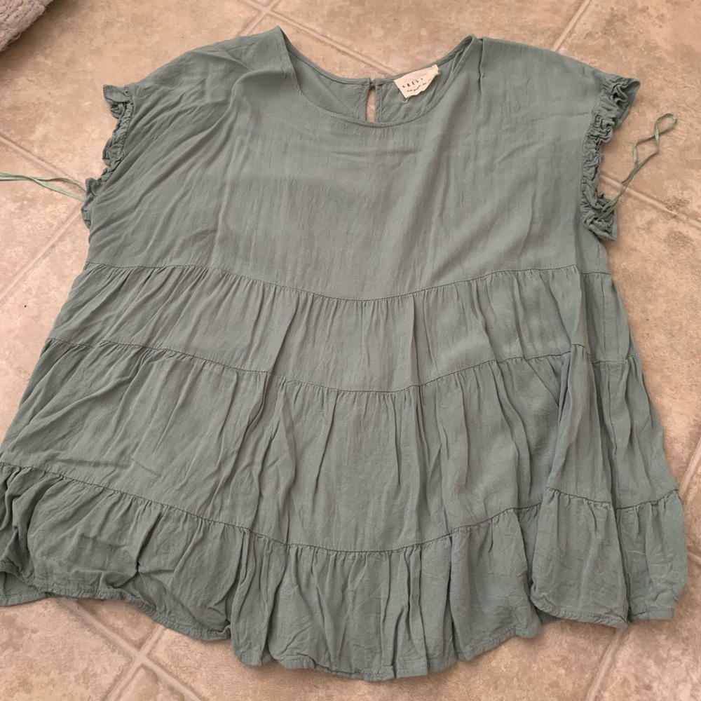 Green/blue flowey blouse
